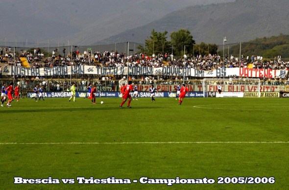 bs_triestina_volantino_striscione