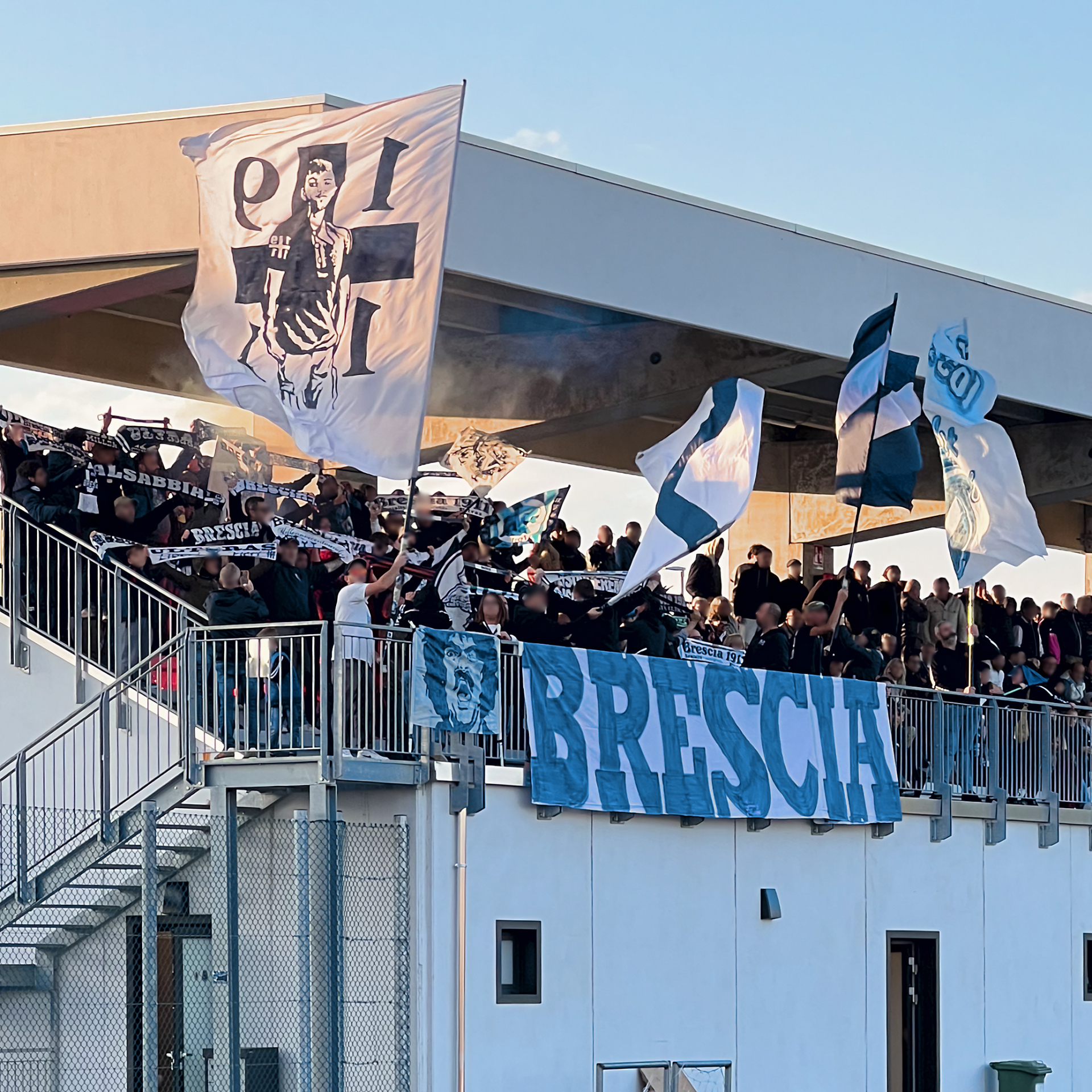 Montirone vs Brescia Fidelis: il tifo di Ultras Brescia 1911 sugli spalti, foto 9